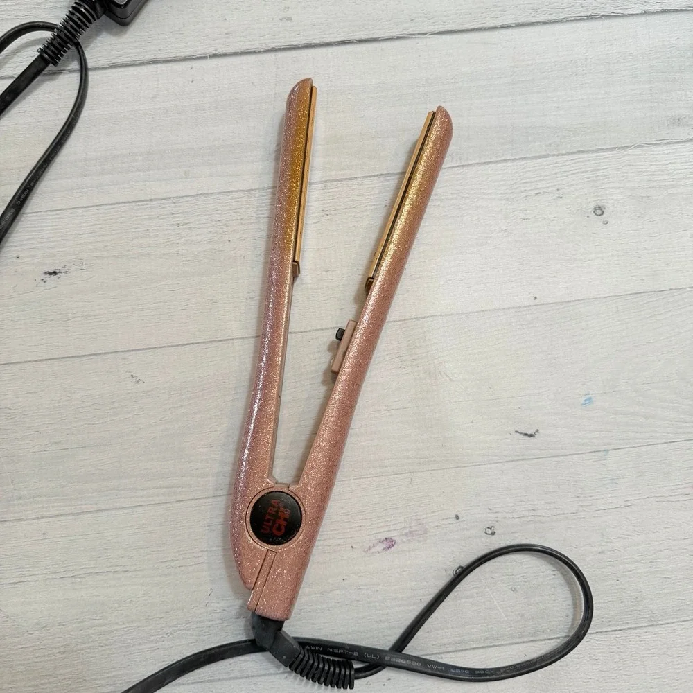 Chi Ceramic Flat Iron‎ Glitter pink